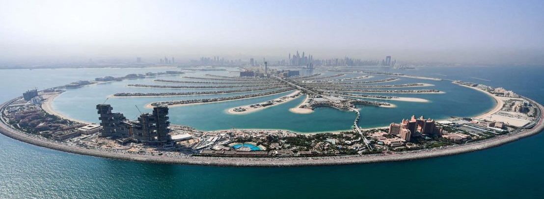 Dubai Palm Island skyline GettyImages 1225994568 1109x624